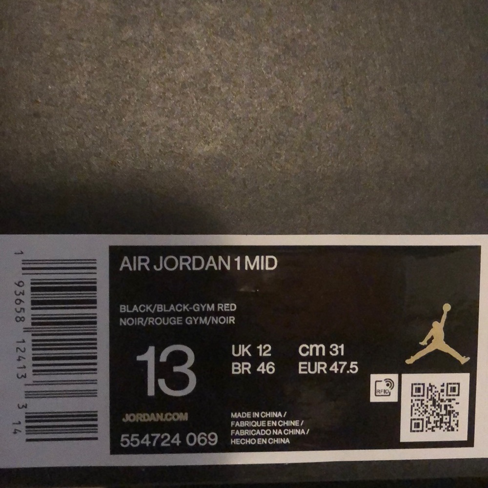 NIKE AIR JORDAN 1 MID ‘CHICAGO BLACK TOE’ SNEAKERS - Picture 14 of 15